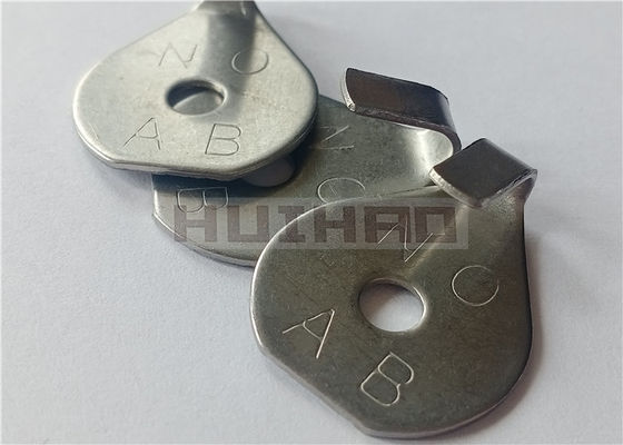 3x30mm الحلقات القابضة من الفولاذ المقاوم للصدأ النوع المطاوئ المستخدمة للحرارة العازلة ملحقات بطانية