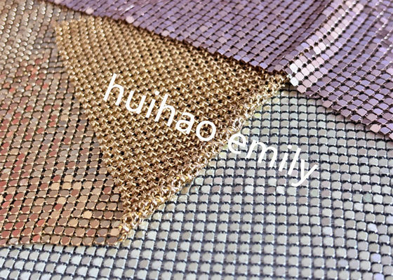 8x8mm لامعة الألومنيوم سيكين الحديد شبكة الستار للزخرفة