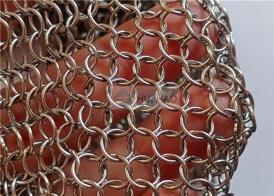 لحام الفولاذ المقاوم للصدأ سلسلة شبكة أسلاك البريد 0.8x7mm المستخدمة لستائر غرفة المقسم