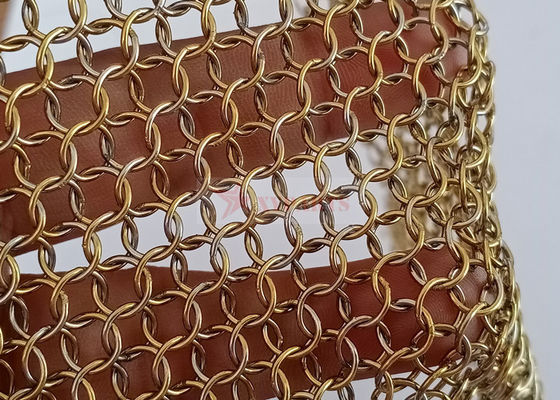 اللون النحاسي 0.8x7mm الفولاذ المقاوم للصدأ 316 الحلقة المعدنية شبكة الستار للديكور الداخلي