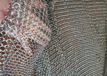 الفولاذ المقاوم للصدأ مكافحة قطع حلقة معدنية شبكة Chainmail شبكة استخدام لقاعات المعرض