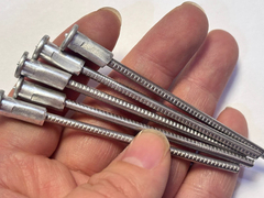 عازل CD لحام دبوس ثنائي المعادن لبناء السفن أو إصلاحها